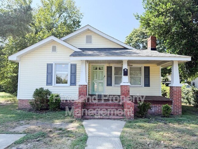 Primary Photo - 316 Broadfoot Ave
