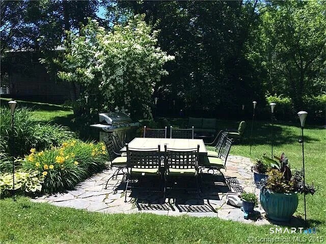 Building Photo - 5 Ashby St