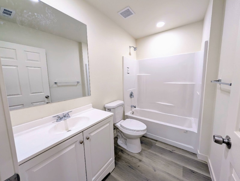 Building Photo - 1358 N Murray St