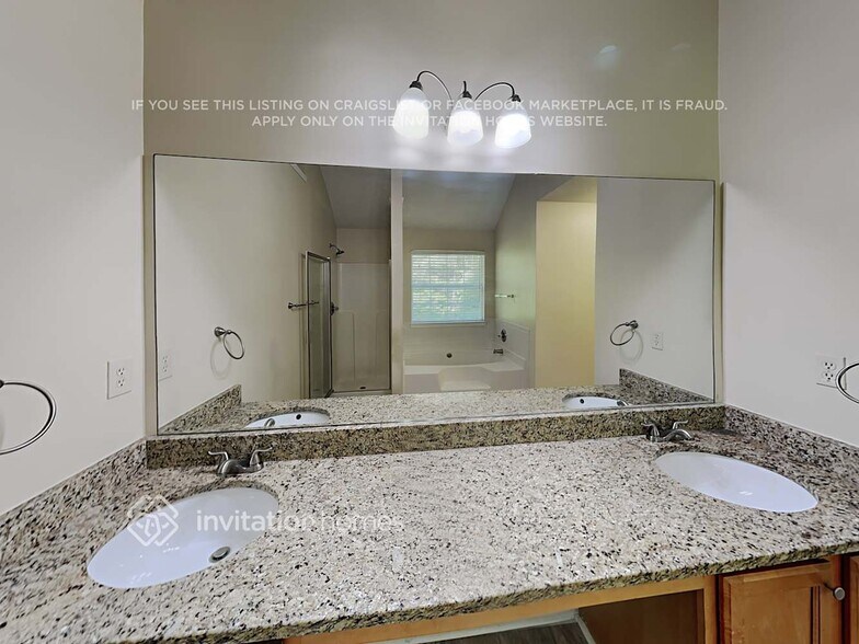 Building Photo - 3969 Craggy Perch