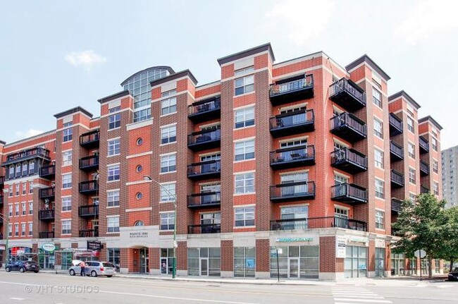 Building Photo - 1935 S Archer Ave
