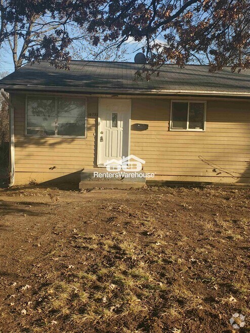 Building Photo - 10732 Spring Garden Dr