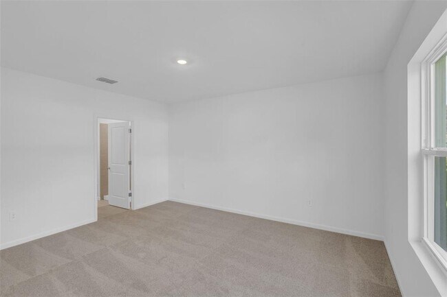 Building Photo - 5428 Meadow Walk Dr