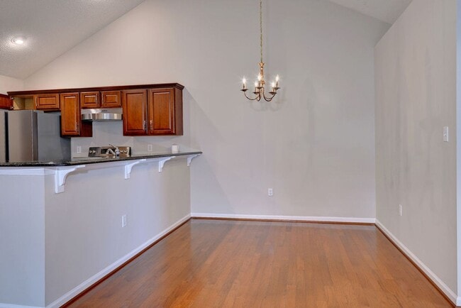 Building Photo - Easy Single Floor Living