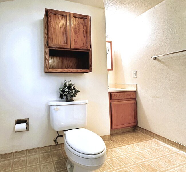 Building Photo - 8790 Petaluma Hill Rd