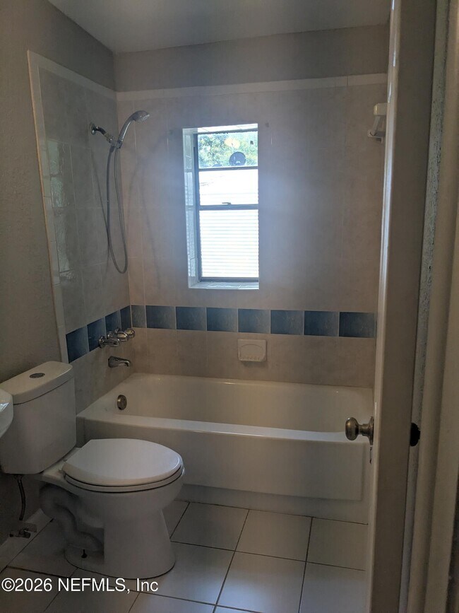 Building Photo - 5306 Paris Ave