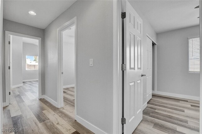 Building Photo - 4528 Rodman Dr