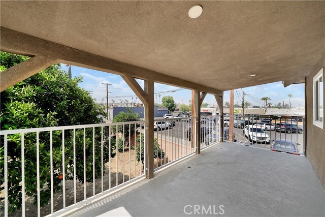 Building Photo - 6735 Yellowstone Dr
