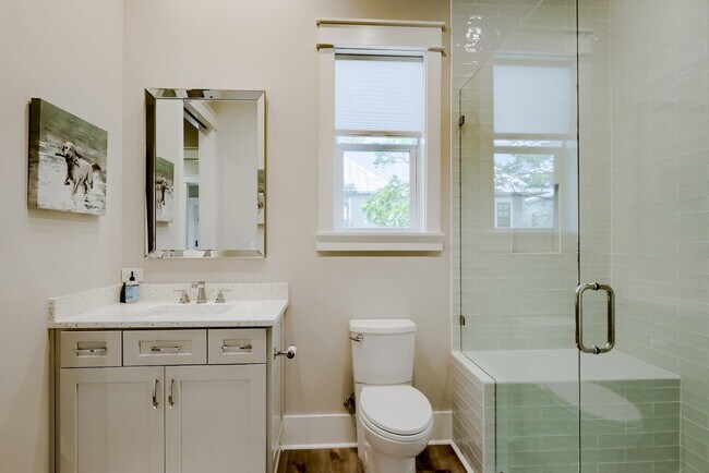 Building Photo - 40 Kristin Ct