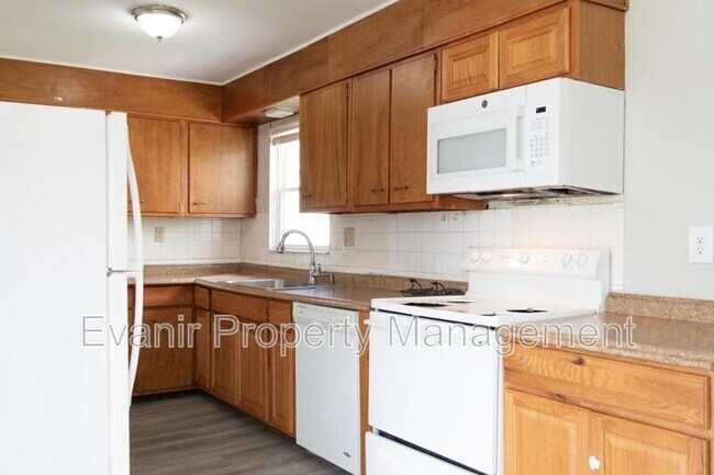 Building Photo - 2908 Ghent Ave