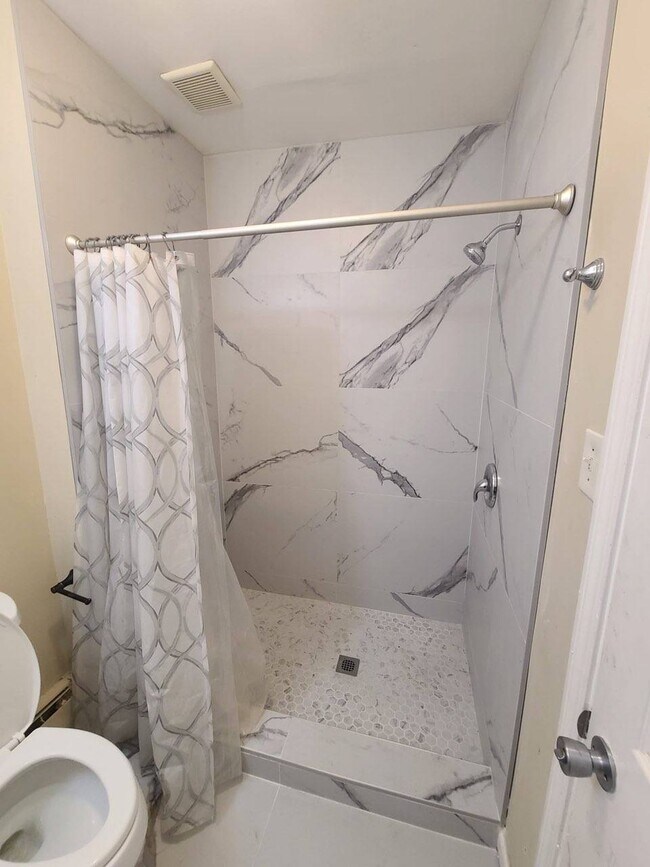 Shower - 22 New Britain Ave