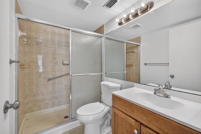 Building Photo - 2512 SE Anchorage Cove