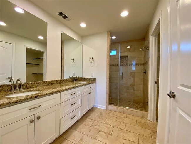 Building Photo - 2003 Patton Ln