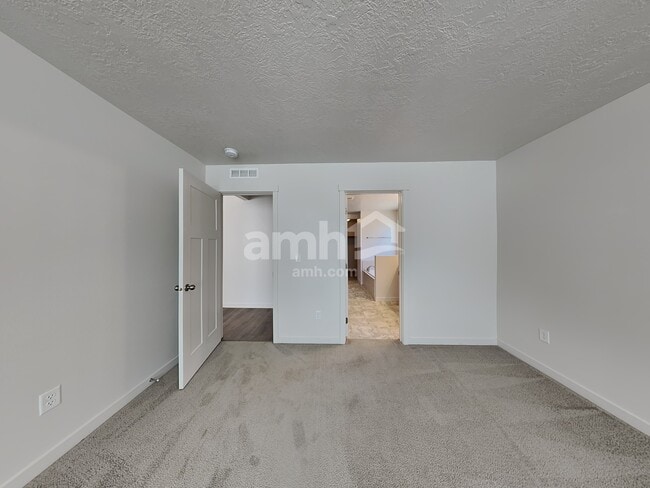 Building Photo - 16903 Bethany Ave
