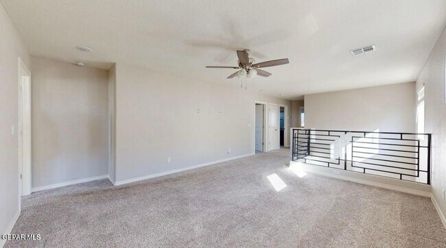 Building Photo - 14925 Pebble Hills Blvd