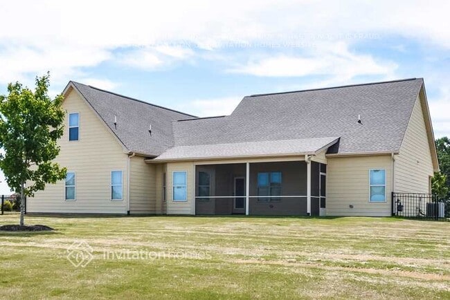 Building Photo - 42 Pappy Ln