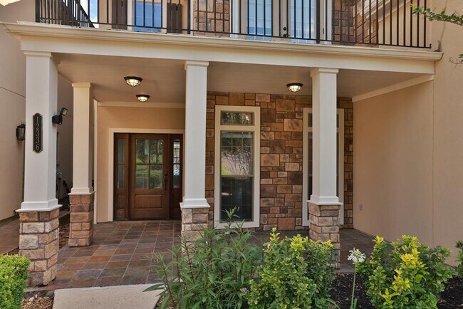 Building Photo - 12336 Pebble View Dr