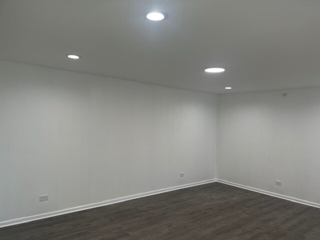 Building Photo - 1001 Buccaneer Dr