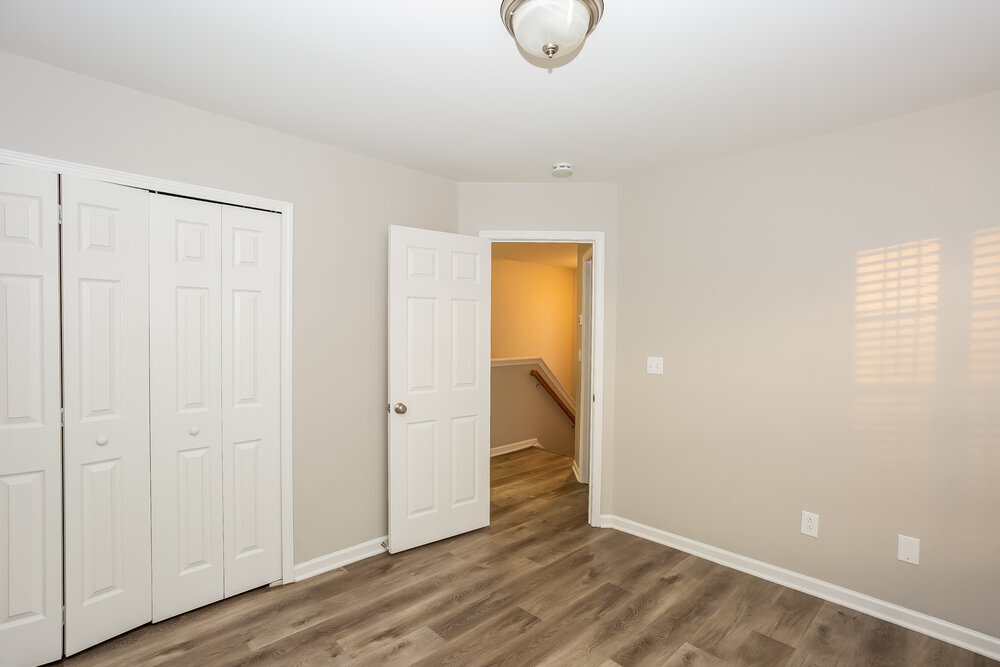 Building Photo - 4635 Abercromby St