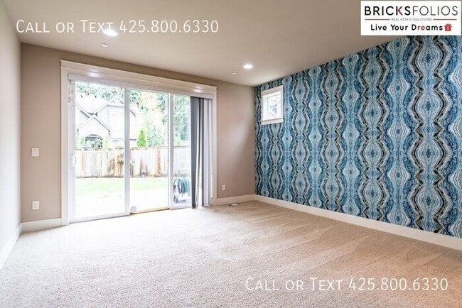 Building Photo - Discover the Perfect Blend of Comfort and ...