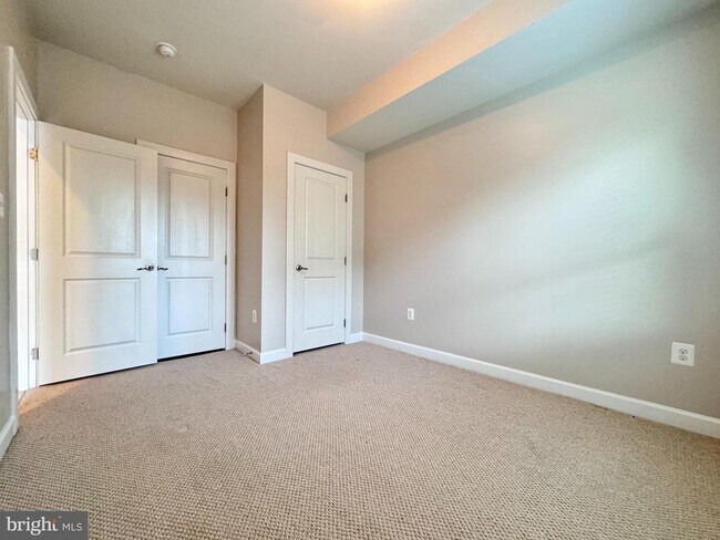 Building Photo - 20649 Duxbury Terrace