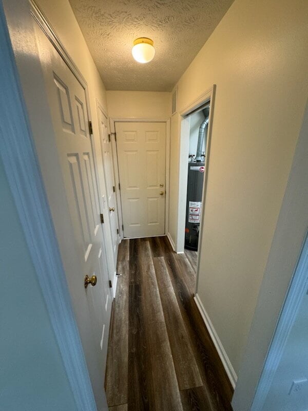 Building Photo - Two Bedroom Townhome