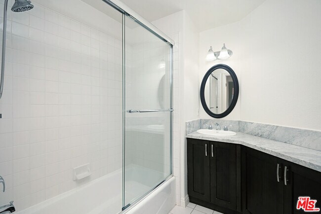 Building Photo - 4400 Cartwright Ave