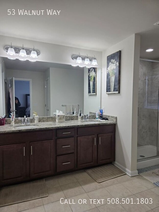 Building Photo - 53 Walnut Way