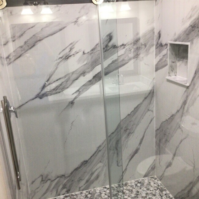 Building Photo - 2109 Marnel Rd