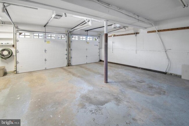 Building Photo - 155 Franklin Corner Rd