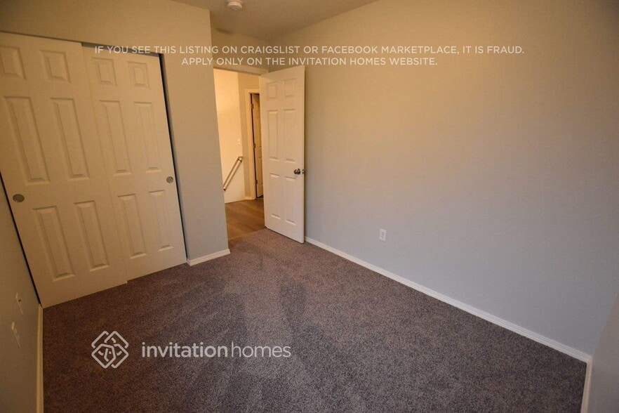 Building Photo - 2709 186th St E