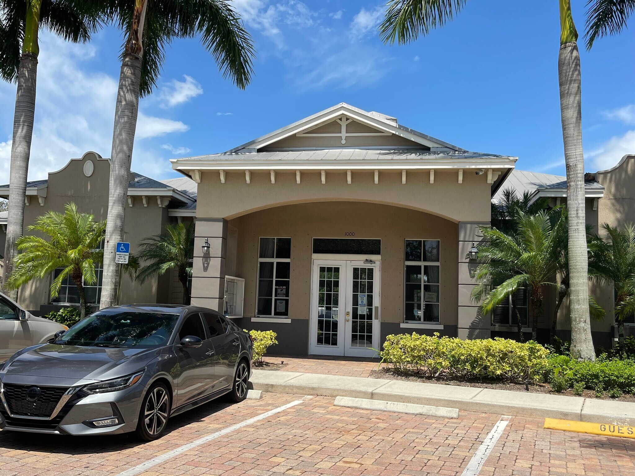 Building Photo - 1955 Marsh Harbor Dr