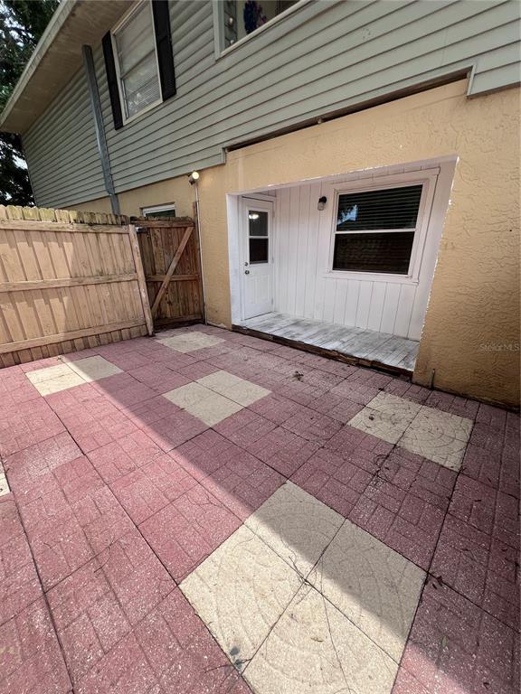 Building Photo - 226 Thorntree Pl