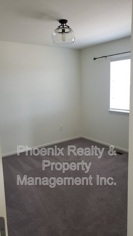 Building Photo - 337 Stone Creek Dr