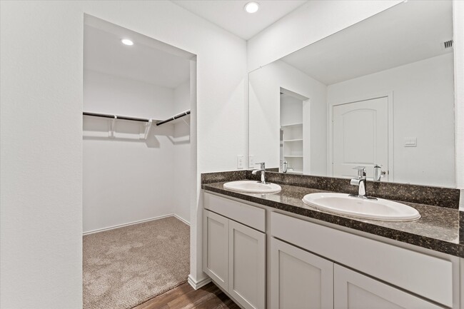 Building Photo - 24210 Sandstone Valley Ln