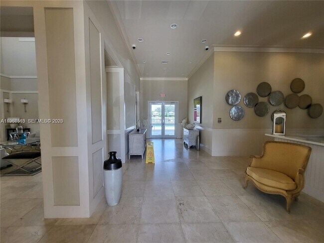 Building Photo - 10560 NW 69th Terrace