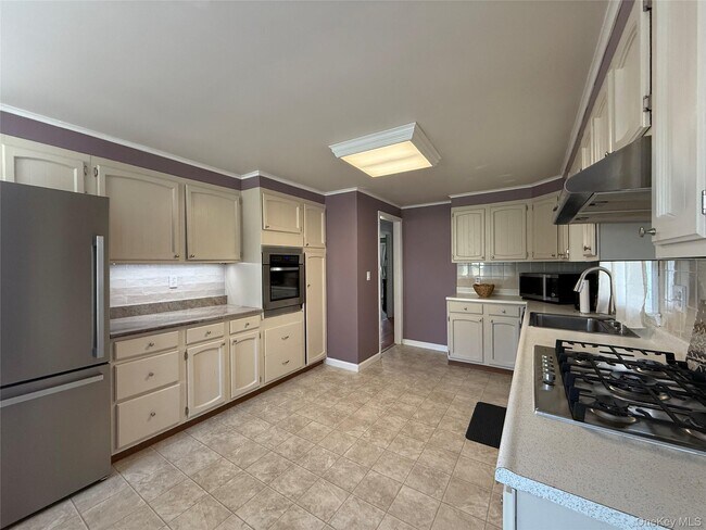 Building Photo - 247 Orrs Mills Rd