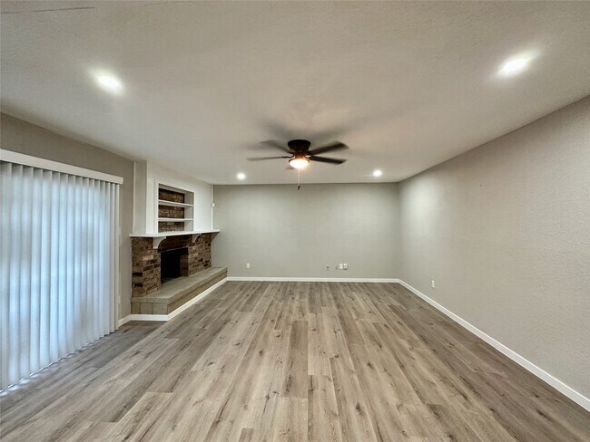 Building Photo - 5651 Condon Ln