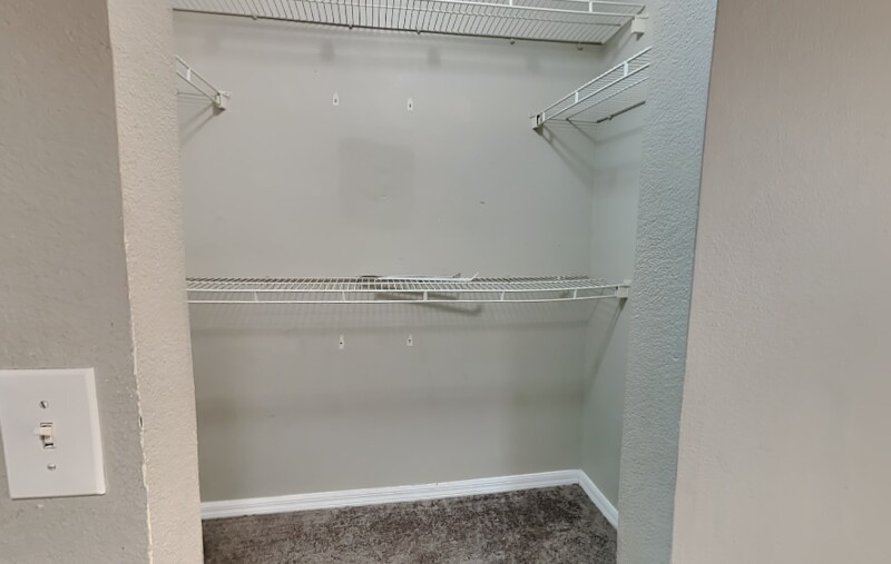 Building Photo - 3221 Utah Dr