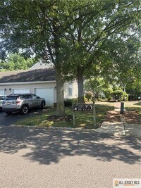 Building Photo - 11D Chadwick Ln