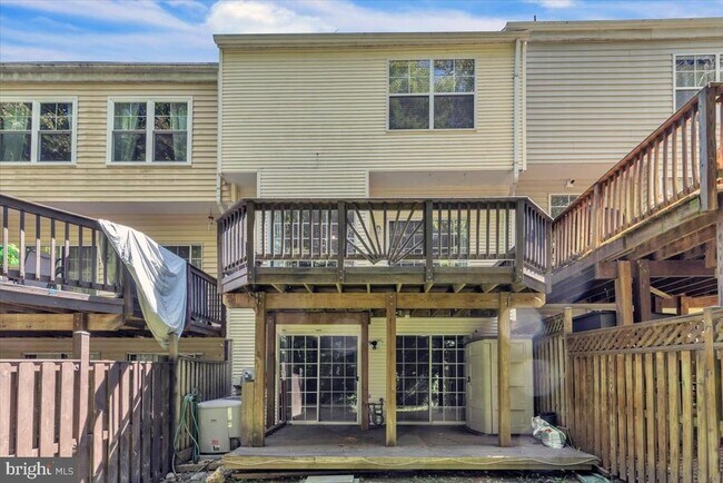 Building Photo - 11616 Nellings Pl