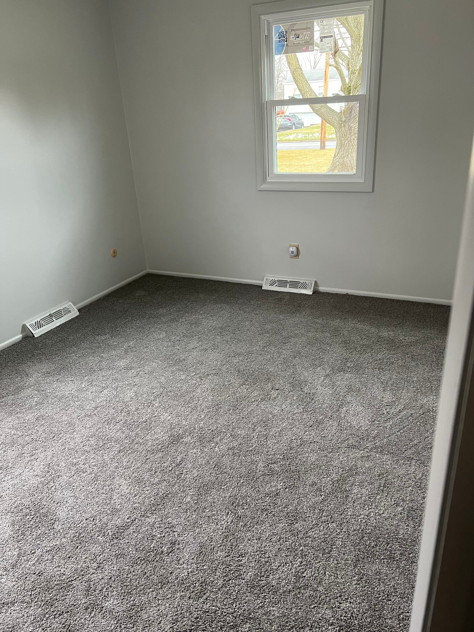 Building Photo - 369 Dehoff Dr