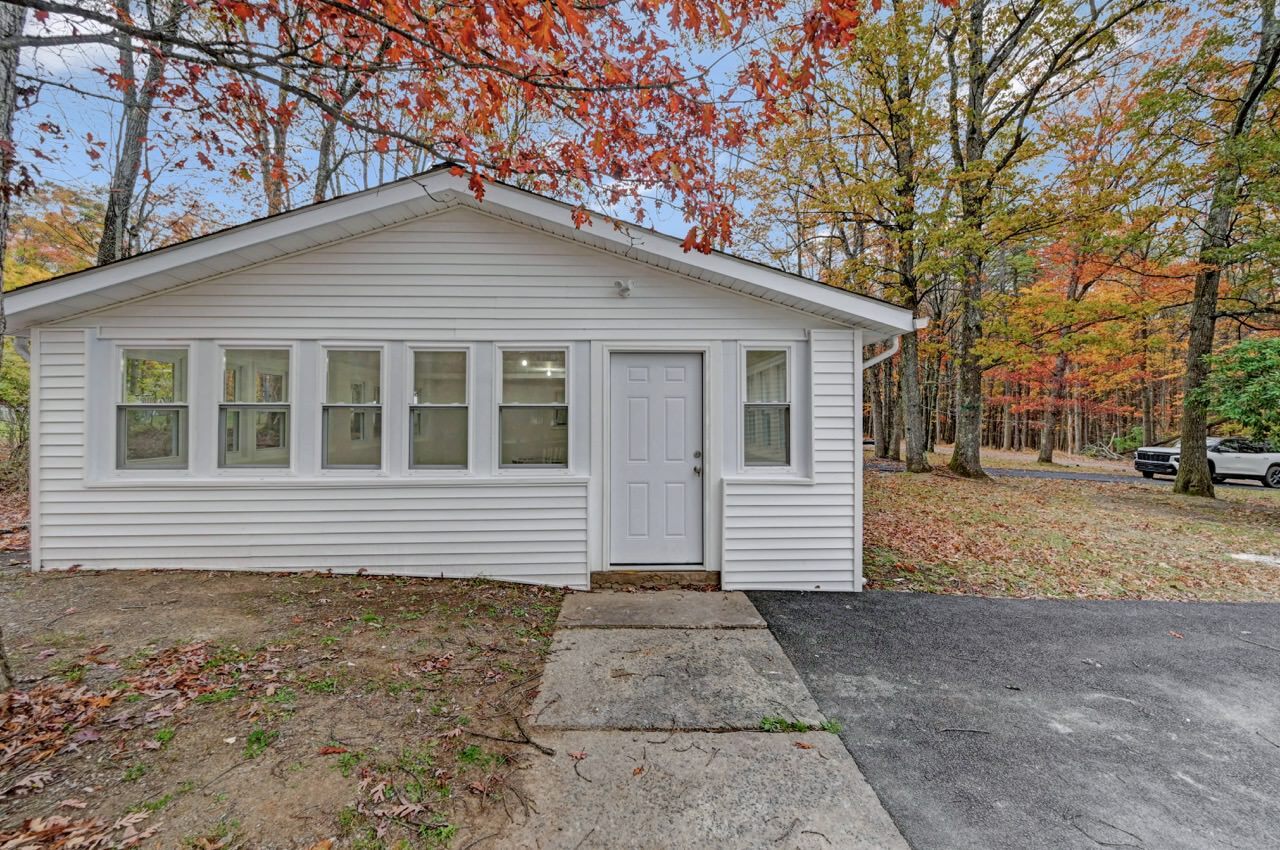 Building Photo - 752 Toll Rd