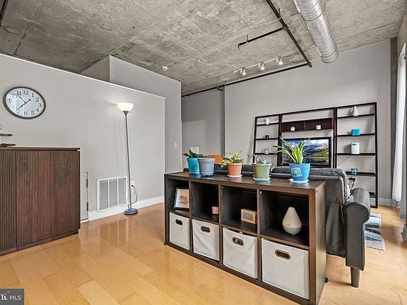 Building Photo - 301 Massachusetts Ave NW