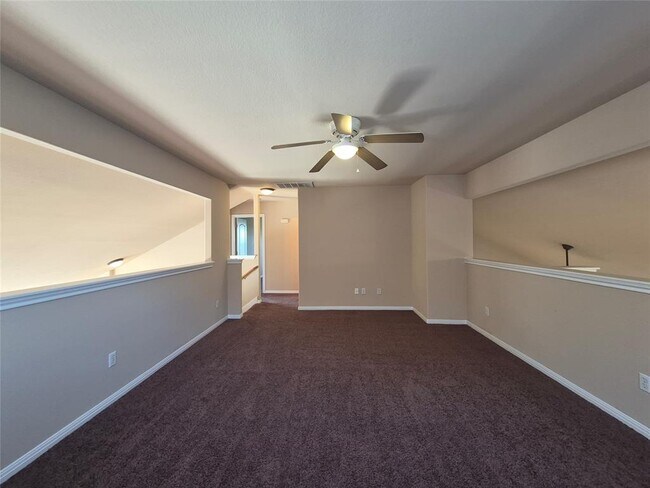 Building Photo - 8800 Hazelhurst Dr