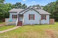 Building Photo - 1337 Gum St