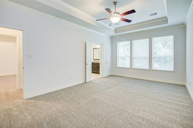 Building Photo - 19 Daffodil Meadow Pl