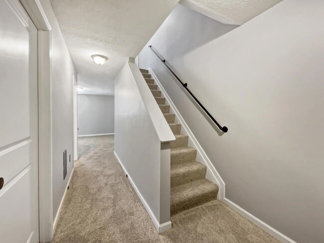 Building Photo - 6327 Royal Tern Crossing