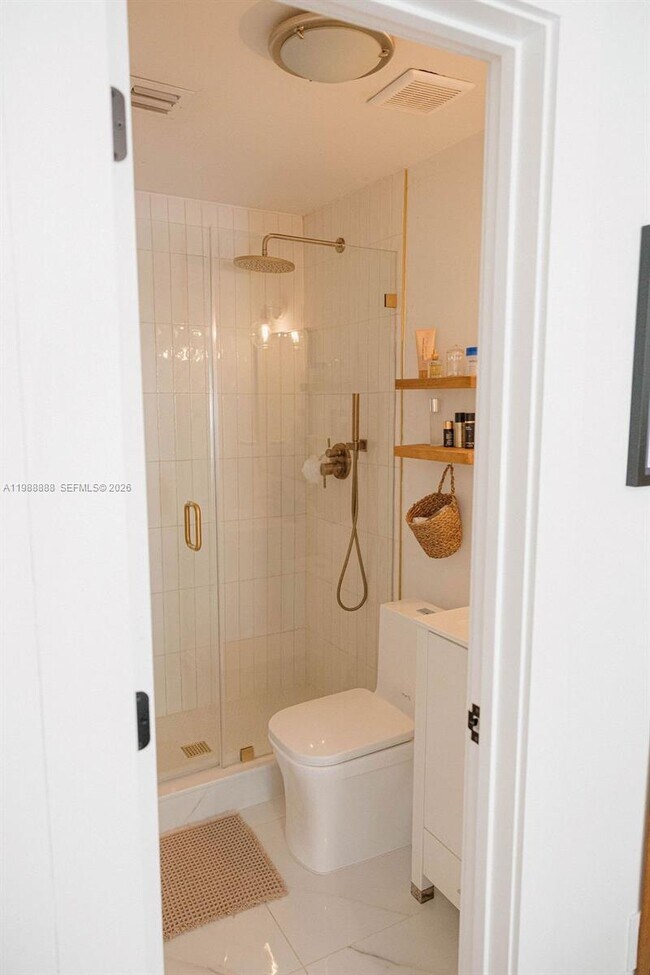 Building Photo - 3205 SW 68th Ave