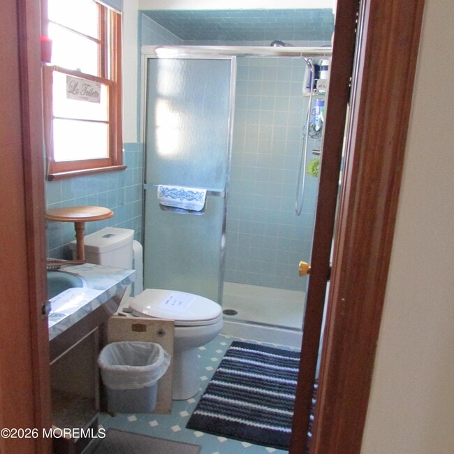 Building Photo - 31 Pine St